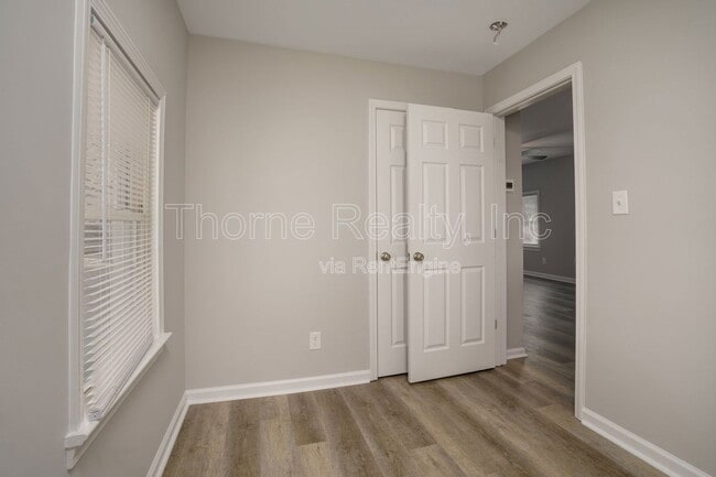 Building Photo - 336 Coleman Ave