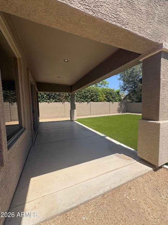 Building Photo - 7729 E Tailspin Ln