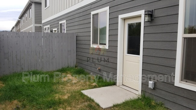 Building Photo - 2319 Aspen Grv Lp