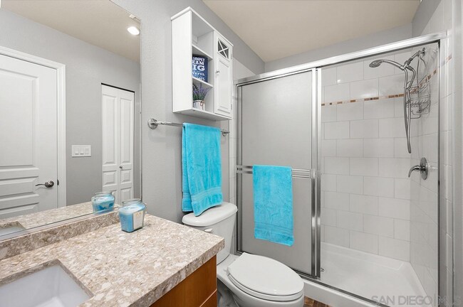 Building Photo - 300 W Beech St