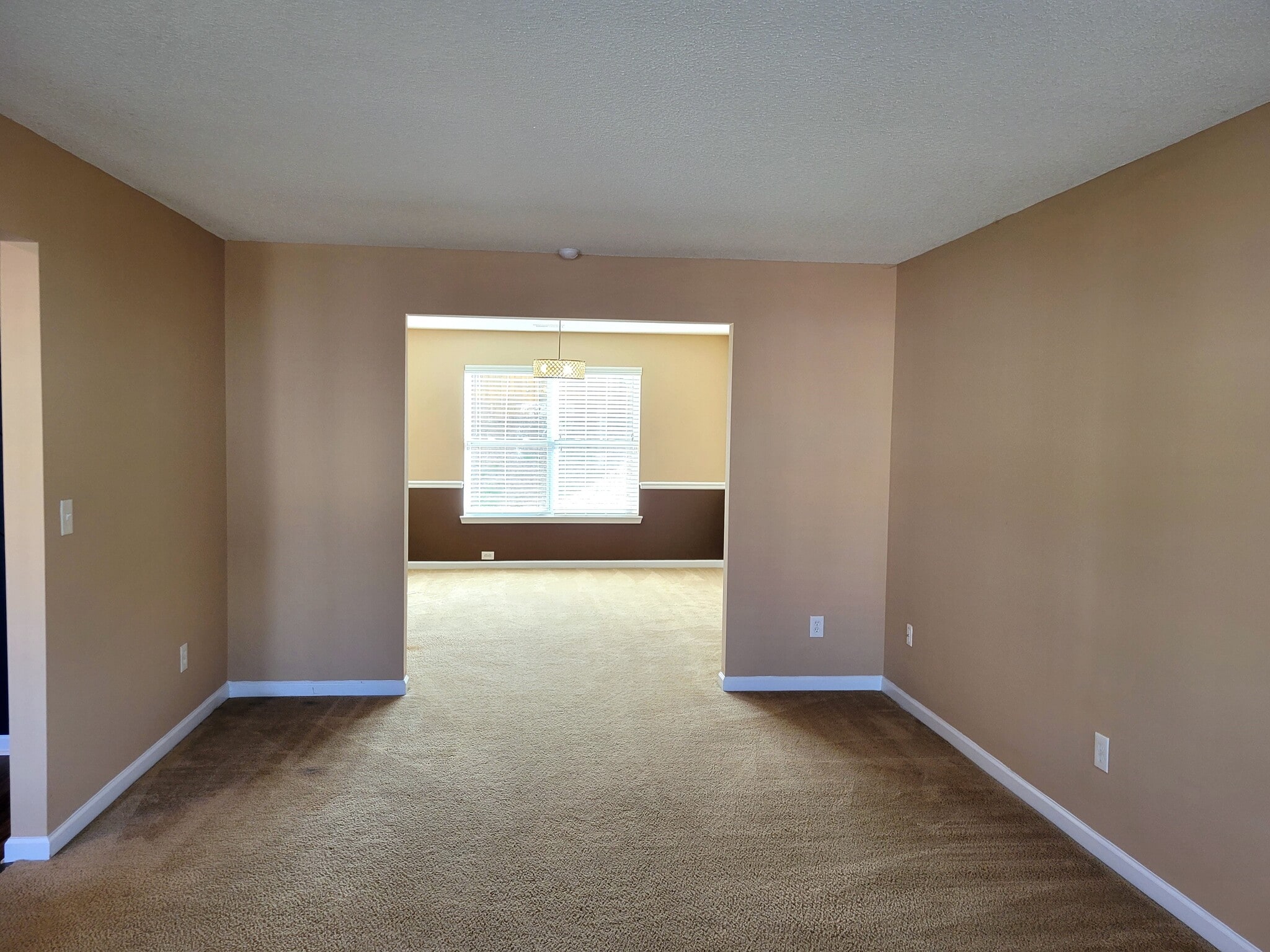 Building Photo - 4124 Alveston Dr