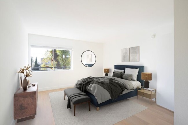 Building Photo - 10020 Zelzah Ave