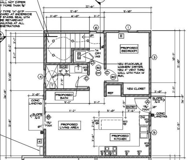 Building Photo - Spacious turfed yard!