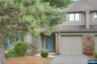 Building Photo - 119 Macleish Ct