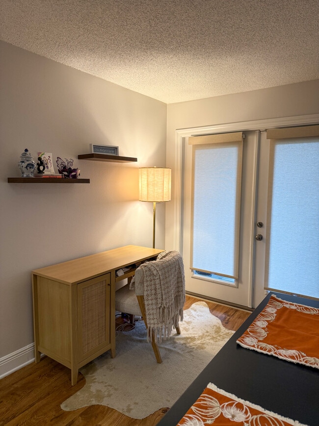 Building Photo - 5001 Grande Dr