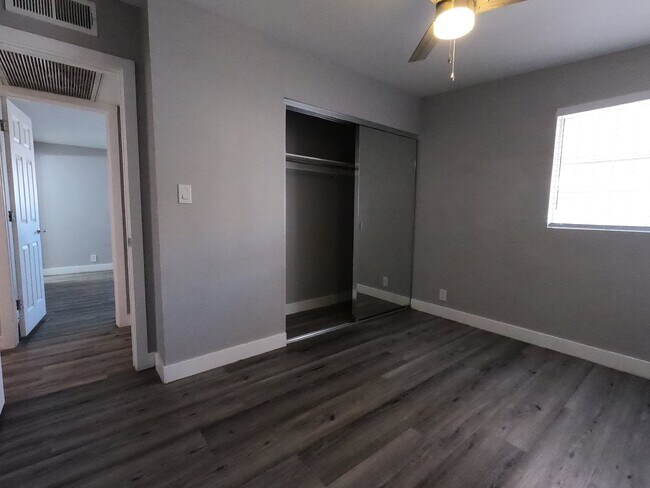 Building Photo - SINGLE-STORY HOME | NEWLY RENOVATED | SAHARA & EASTERN | CENTRAL LAS VEGAS
