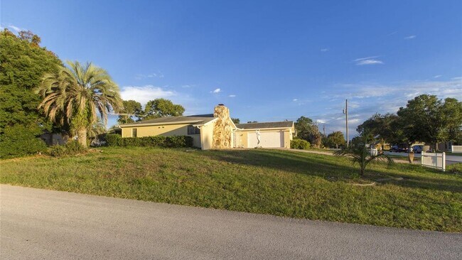 Building Photo - 4430 Odin St