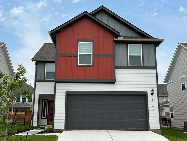 Building Photo - 2904 St Regis Dr