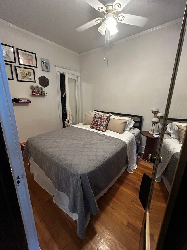 Building Photo - 2602 W Winona St