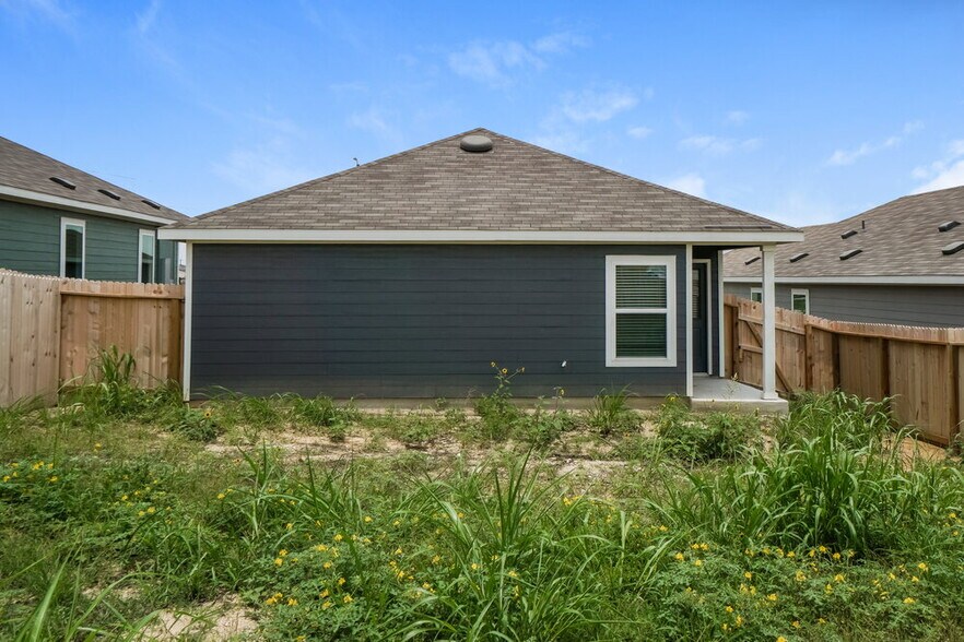 Building Photo - 519 Roquefort St
