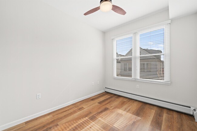 Building Photo - 11 Obrien Ct