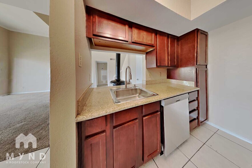 Building Photo - 3500 Hayden Rd