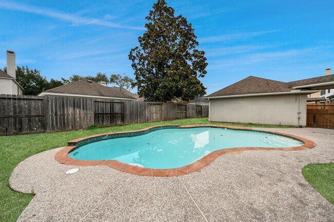 Building Photo - 4126 Midstream Dr