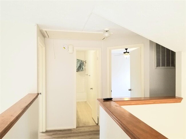 Building Photo - 9315 Bristlebrook Dr