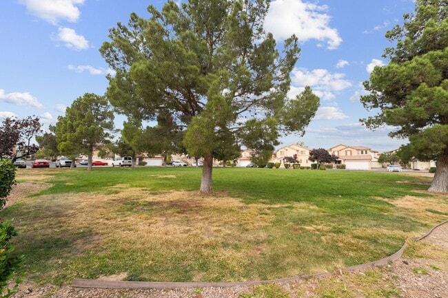 Building Photo - Spacious Two-Story with Modern Comforts!