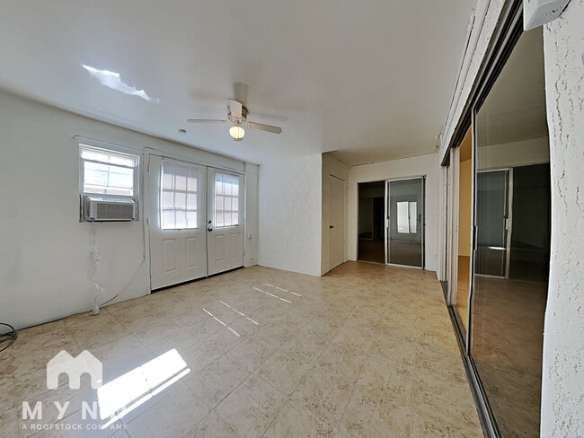 Building Photo - 1861 E Kirkland Ln