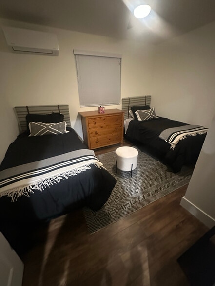 Building Photo - 935 Marietta St