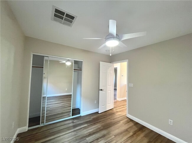 Building Photo - 10658 Little Horse Creek Ave