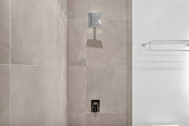 Building Photo - 239 SW 9th St