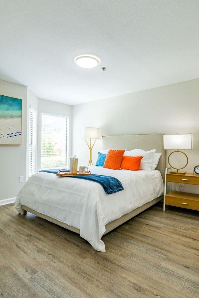 Building Photo - Move in Today @ The Spoke Peachtree Corners-Specials are Limited Time Only! 678-535-9535