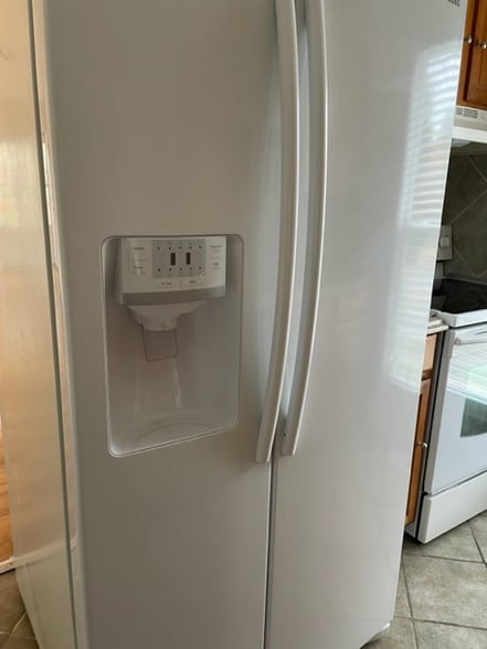 Building Photo - 2001 Peppertree St