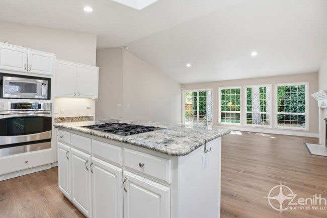 Building Photo - 2348 NW 45th Ave