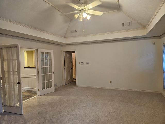 Building Photo - 7006 Deloache Ave