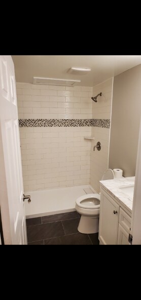 Building Photo - 28 Allegheny Ave