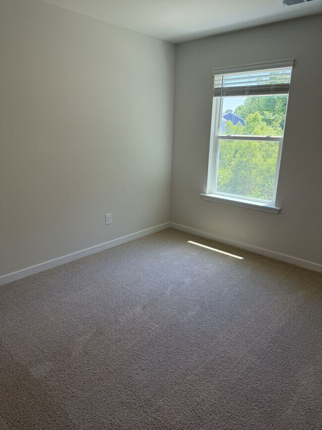 Building Photo - New Construction 5BR/3BA Home in Gastonia!