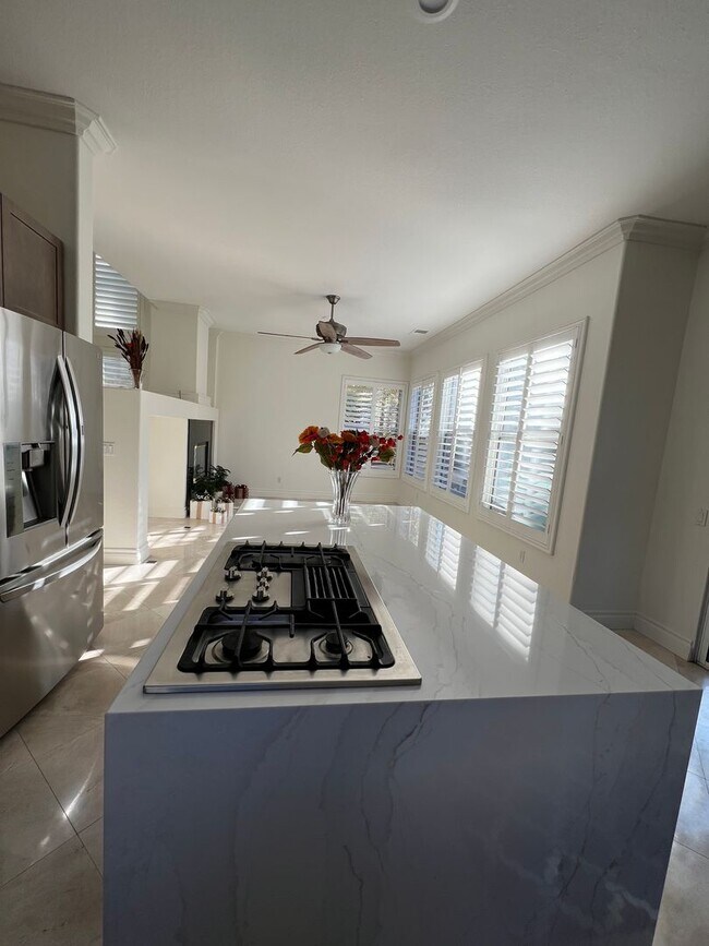 Building Photo - Beautifully Remodeled Poway Home