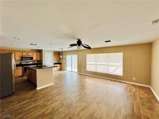 Building Photo - 18270 Pine Nut Ct