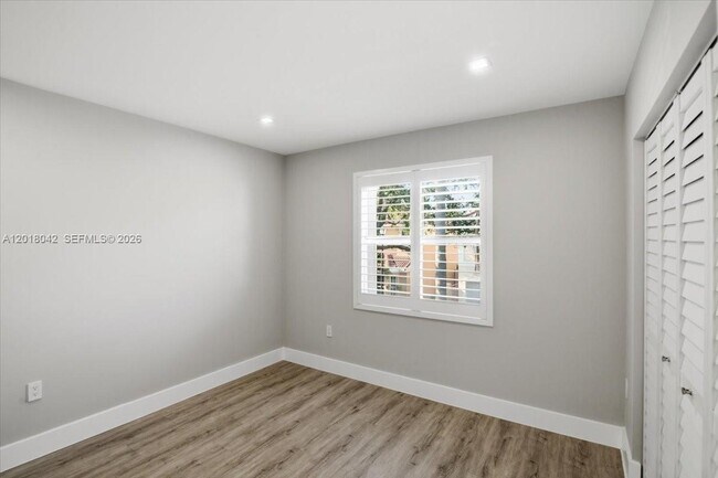 Building Photo - 1135 Oysterwood St