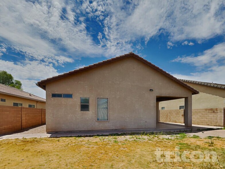 Building Photo - 37020 W Mondragone Ln