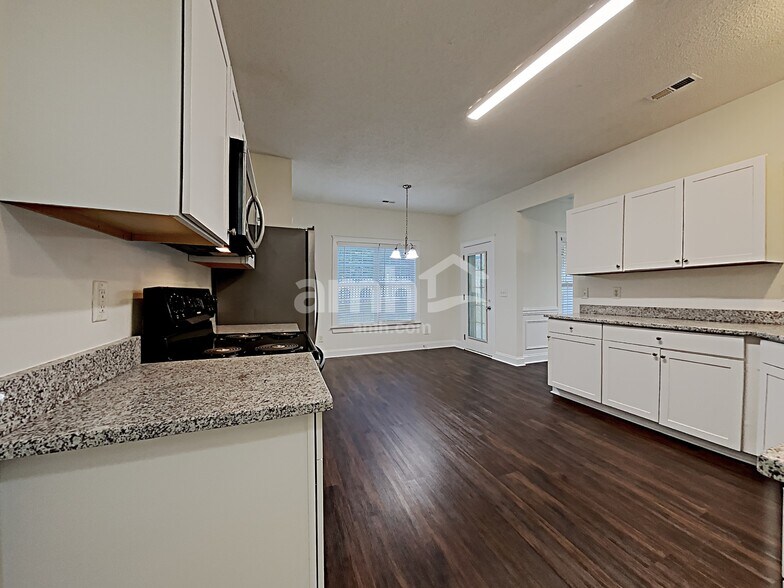 Building Photo - 13429 Glencreek Ln
