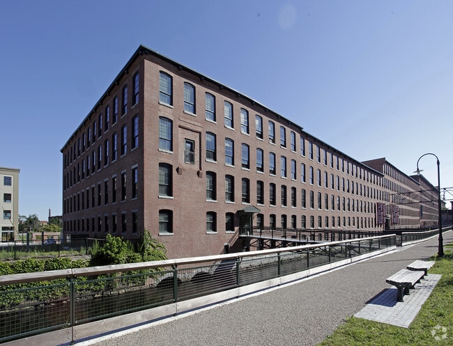 Building Photo - Appleton Mills