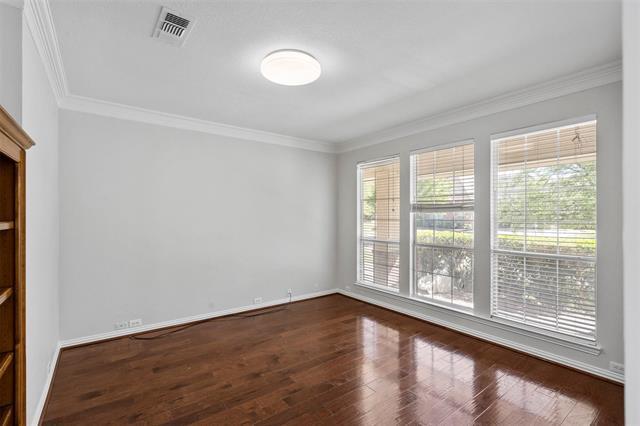 Building Photo - 8036 Ocean Dr