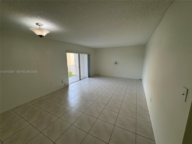 Building Photo - 7725 SW 86th St
