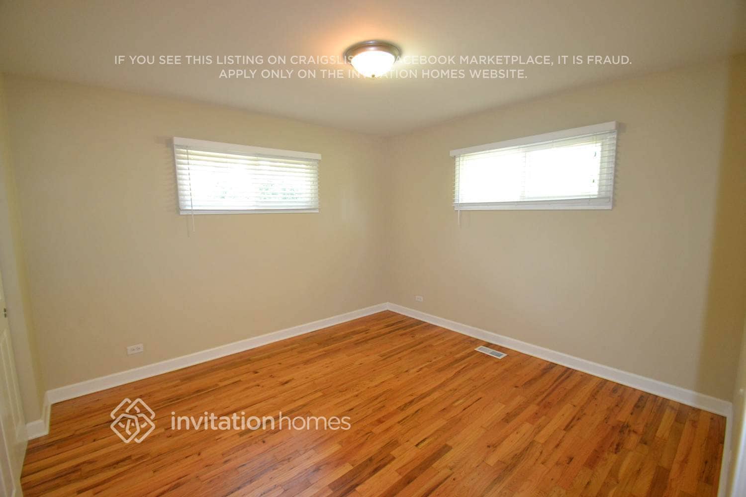 Building Photo - 680 Mohave St