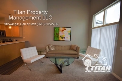 Building Photo - 729 N Waldoch Dr