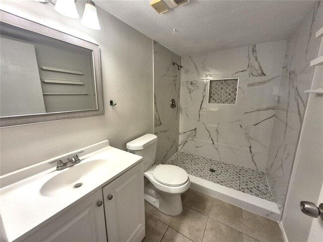 Building Photo - 2420 Winding Creek Blvd