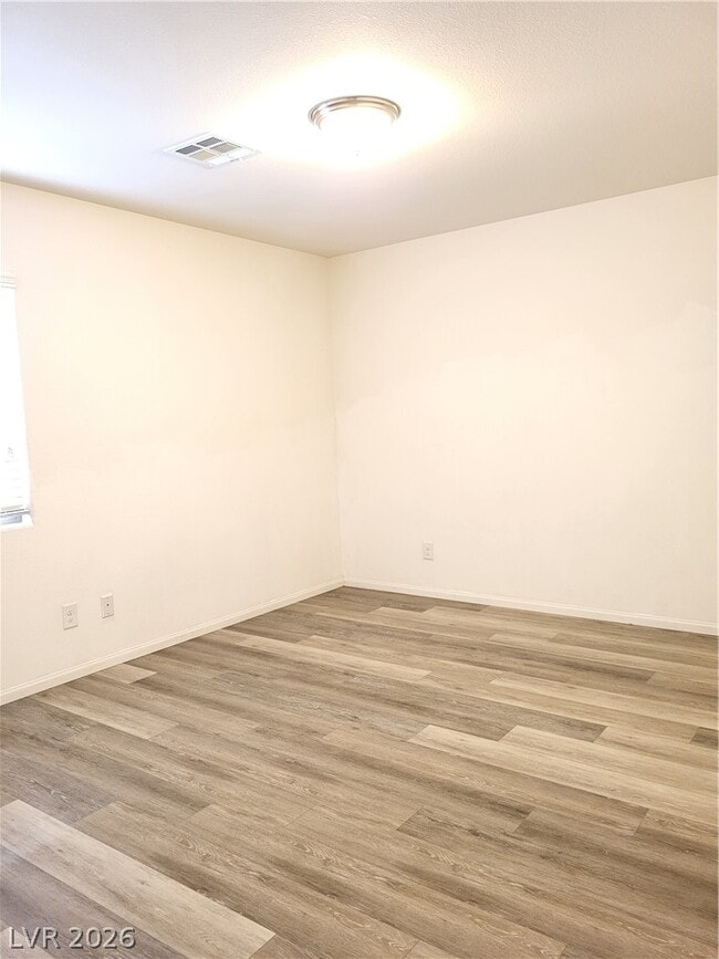 Building Photo - 4577 Halfway Rock St