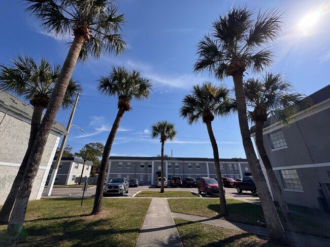 Building Photo - 2785 L B McLeod Rd