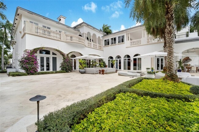 Building Photo - 100 Palm Ave