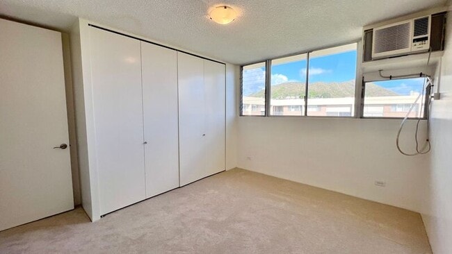 Building Photo - 1634 Nuuanu Ave