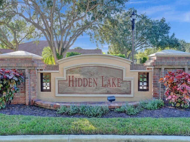 Building Photo - 4310 NW 63rd Ave