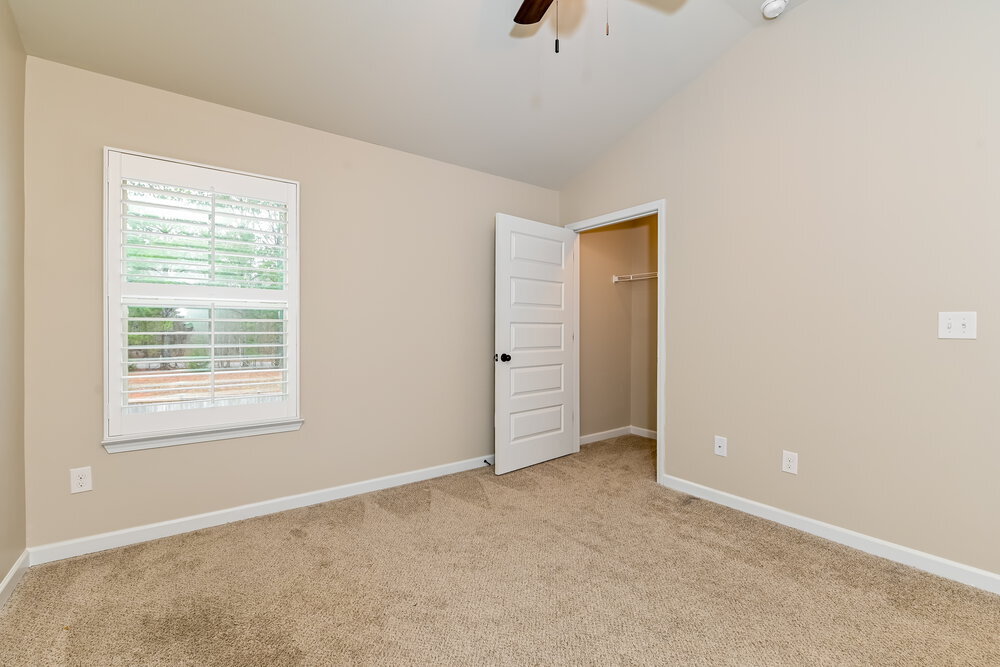 Building Photo - 272 Villa Grande Dr