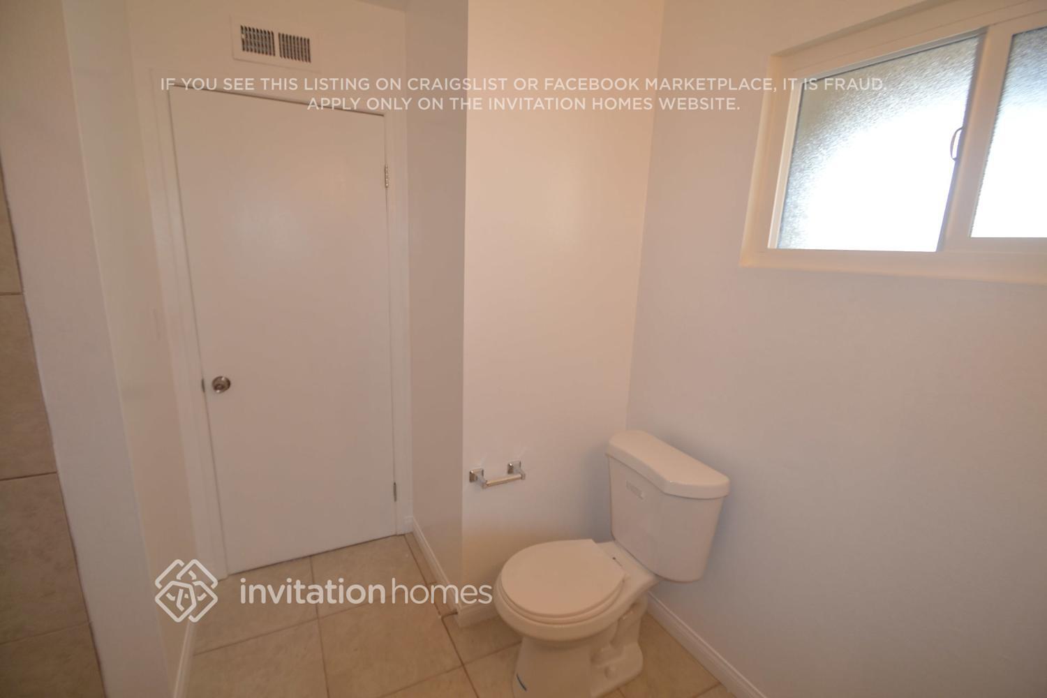 Building Photo - 3188 Darlington Dr