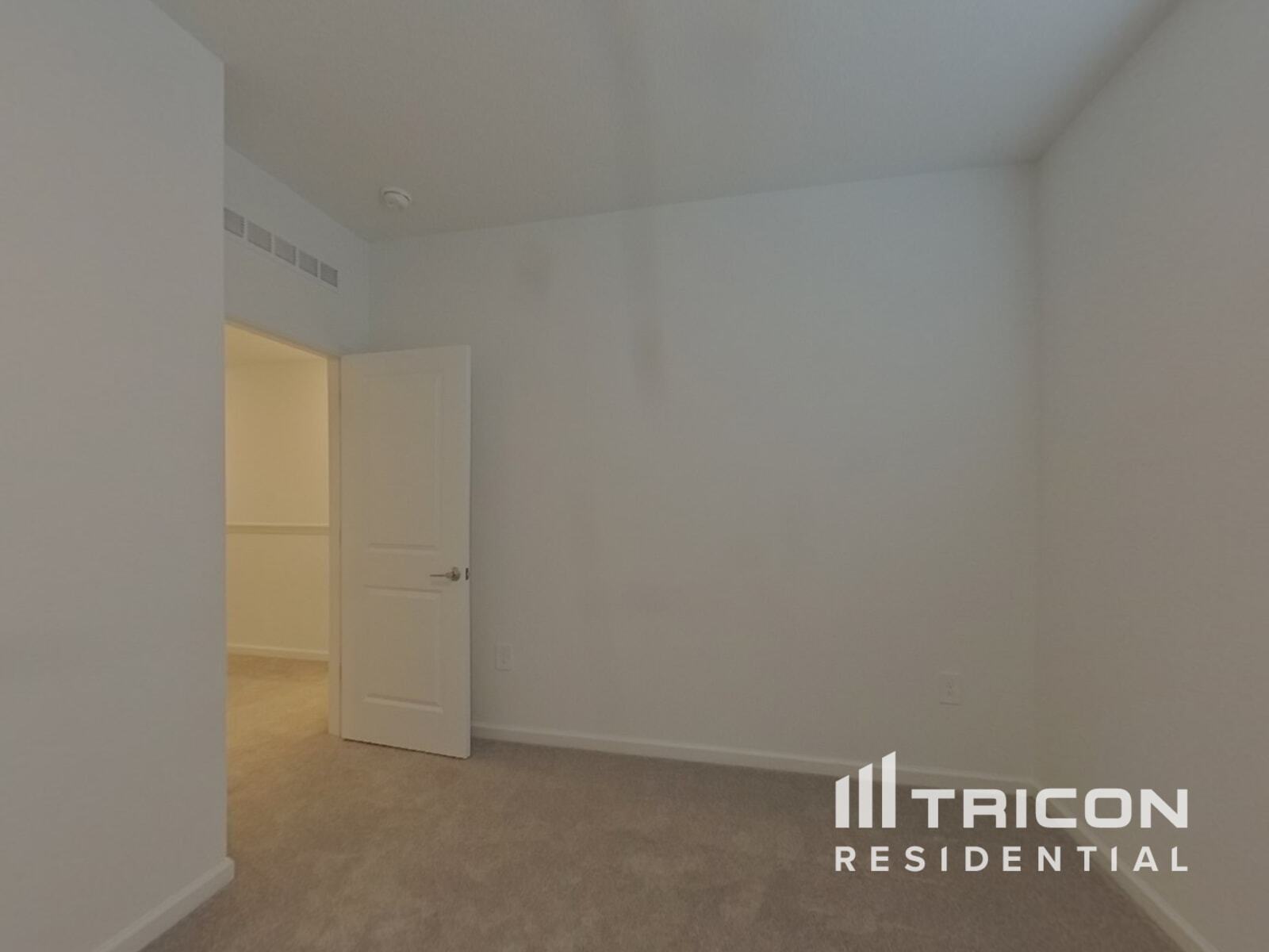 Building Photo - 2056 Rider Rain Ln