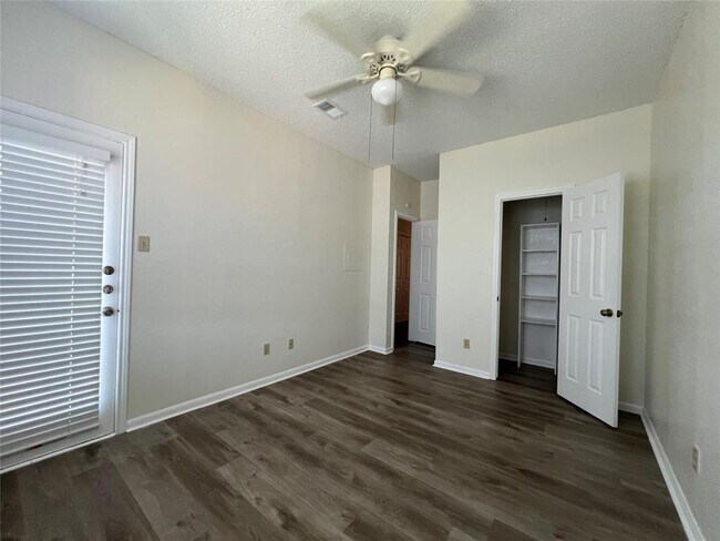 Building Photo - 2508 Enfield Rd