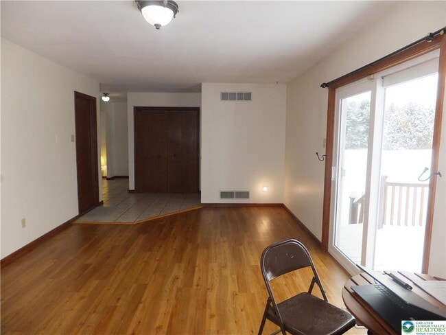 Building Photo - 1207 Kressler Rd